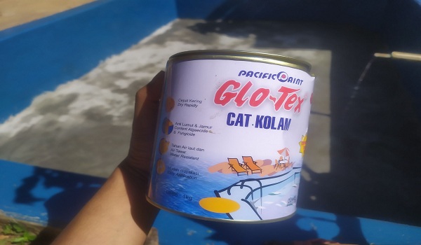 Review Cat  Kolam  Ikan dihalaman Rumah SENANG BERBAGI